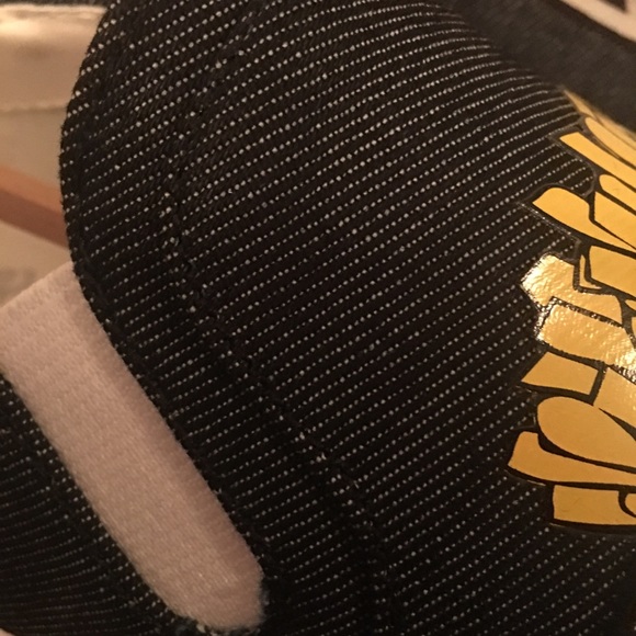 New in Box Circus by Sam Edelman Sneakers - Picture 4 of 5